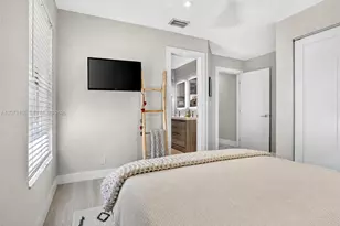 719 Crystal Ct, Weston, FL 33326 - Photo 48