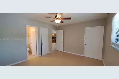 1644 NE 33rd St #B, Oakland Park, FL 33334 - Photo 8