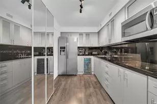 6770 Indian Creek Dr, Miami Beach, FL 33141 - Photo 16