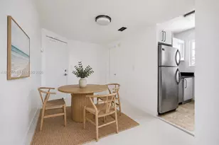 3915 N Meridian Ave, Miami Beach, FL 33140 - Photo 2