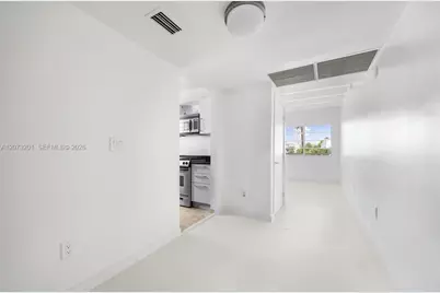 3915 N Meridian Ave #201, Miami Beach, FL 33140 - Photo 22