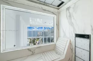 888 Biscayne Blvd, Miami, FL 33132 - Photo 20