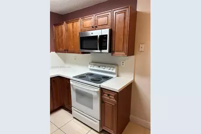 1925 Madison St #22, Hollywood, FL 33020 - Photo 6