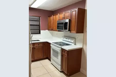 1925 Madison St #22, Hollywood, FL 33020 - Photo 4