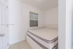 528 SW 21st Ave, Miami, FL 33135 - Photo 4