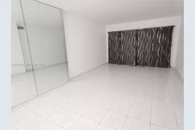 300 Bayview Dr #603, Sunny Isles Beach, FL 33160 - Photo 6