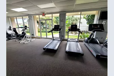 300 Bayview Dr #603, Sunny Isles Beach, FL 33160 - Photo 32