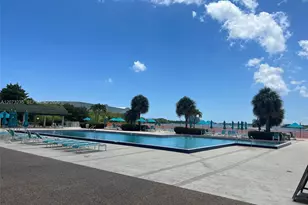 300 Bayview Dr, Sunny Isles Beach, FL 33160 - Photo 26