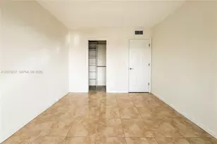 382 Wellington K, West Palm Beach, FL 33417 - Photo 6