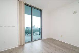 79 SW 12th St, Miami, FL 33130 - Photo 14