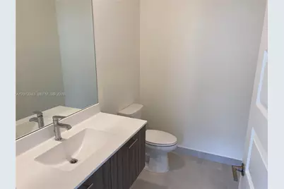 7915 NW 104th Ave #4, Doral, FL 33178 - Photo 8