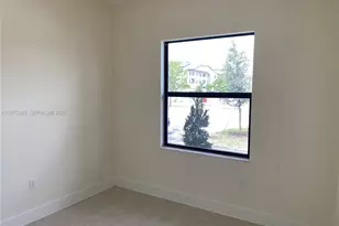 7915 NW 104th Ave, Doral, FL 33178 - Photo 18