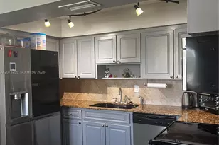 7103 SW 3rd Ct, North Lauderdale, FL 33068 - Photo 4