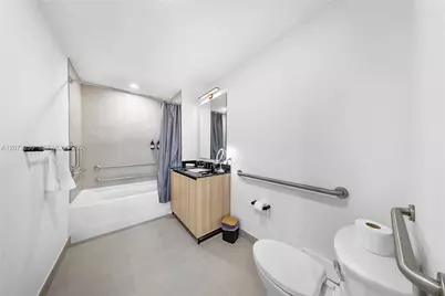 225 N Miami Ave #2005, Miami, FL 33128 - Photo 26