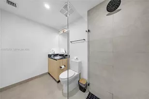 225 N Miami Ave, Miami, FL 33128 - Photo 12
