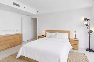 501 NE 31st St, Miami, FL 33137 - Photo 8