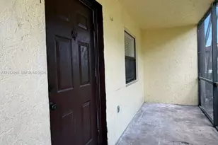 10020 Winding Lake Rd, Sunrise, FL 33351 - Photo 16