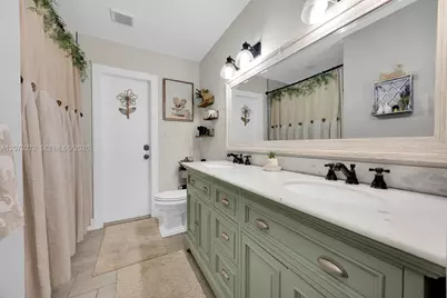 8144 SW 205th Ter, Cutler Bay, FL 33189 - Photo 10