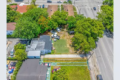 1027 NW 29th St, Miami, FL 33127 - Photo 10