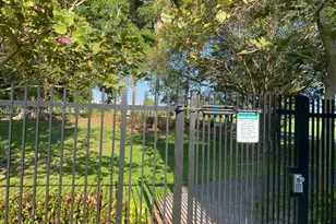 1001 Hillcrest Ct, Hollywood, FL 33021 - Photo 28