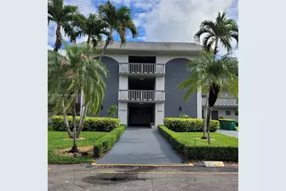 1001 Hillcrest Ct #215, Hollywood, FL 33021 - Photo 4