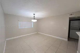 3690 N 56th Ave, Hollywood, FL 33021 - Photo 6