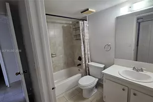 8000 SW 149th Ave, Miami, FL 33193 - Photo 12