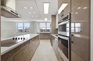 250 174th St, Sunny Isles Beach, FL 33160 - Photo 4