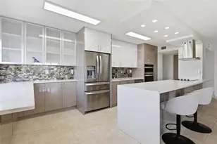 250 174th St, Sunny Isles Beach, FL 33160 - Photo 2