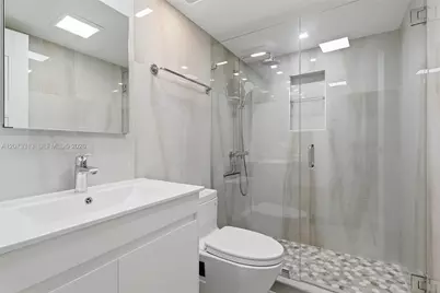 250 174th St #2004, Sunny Isles Beach, FL 33160 - Photo 14