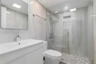 250 174th St, Sunny Isles Beach, FL 33160 - Photo 14