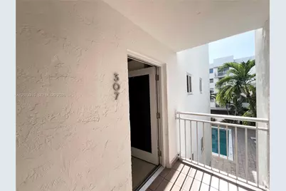 1666 West Ave #307, Miami Beach, FL 33139 - Photo 32