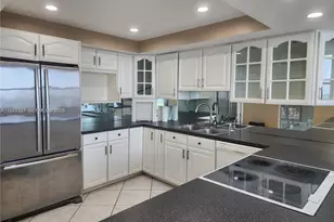 11930 N Bayshore Dr, North Miami, FL 33181 - Photo 10