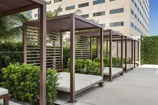 335 S Biscayne Blvd, Miami, FL 33131 - Photo 28