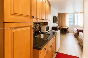 19201 Collins Ave, Sunny Isles Beach, FL 33160 - Photo 4