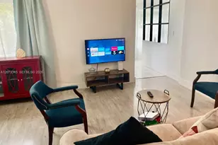 811 SW 11th St, Miami, FL 33129 - Photo 6