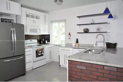 811 SW 11th St #811, Miami, FL 33129 - Photo 8