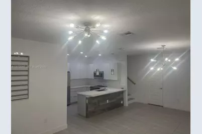 10445 NW 81st Ter #10445, Doral, FL 33178 - Photo 26