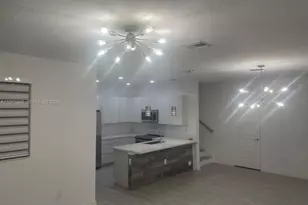 10445 NW 81st Terrace, Doral, FL 33178 - Photo 26