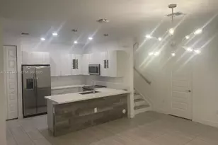 10445 NW 81st Terrace, Doral, FL 33178 - Photo 1