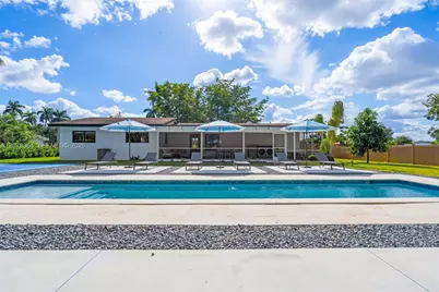 535 N Biscayne River Dr, Miami, FL 33169 - Photo 40