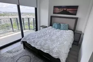 121 NE 34th St, Miami, FL 33137 - Photo 14