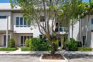 6428 NW 104th Ct, Doral, FL 33178 - Photo 1