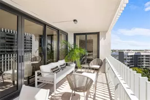 2 Grove Isle Dr, Miami, FL 33133 - Photo 28