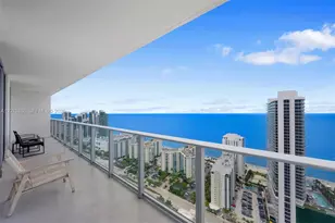 4010 S Ocean Dr, Hollywood, FL 33019 - Photo 10