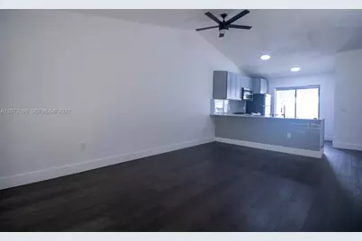 9952 Burl Way #1, Orlando, FL 32817 - Photo 4