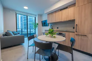 121 NE 5th St, Miami, FL 33132 - Photo 1