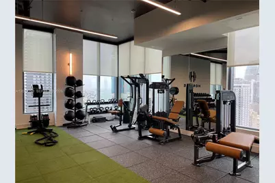 121 NE 5th St #1710, Miami, FL 33132 - Photo 18