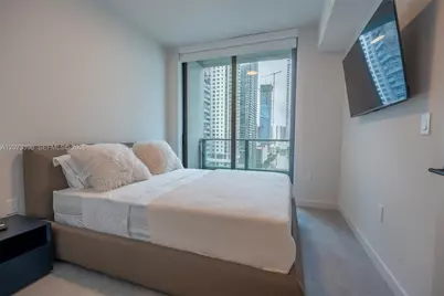 121 NE 5th St #1710, Miami, FL 33132 - Photo 16