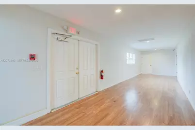 359 10th St, Lake Park, FL 33403 - Photo 4